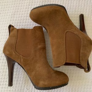 Heel boots
